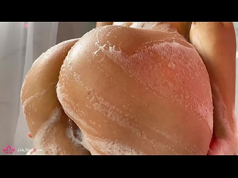 ❤️ Brünette masturbiert Muschi mit Vibrator zu intensivem Orgasmus in der Dusche ❌ Quality sex bei de.bestsexporno.ru